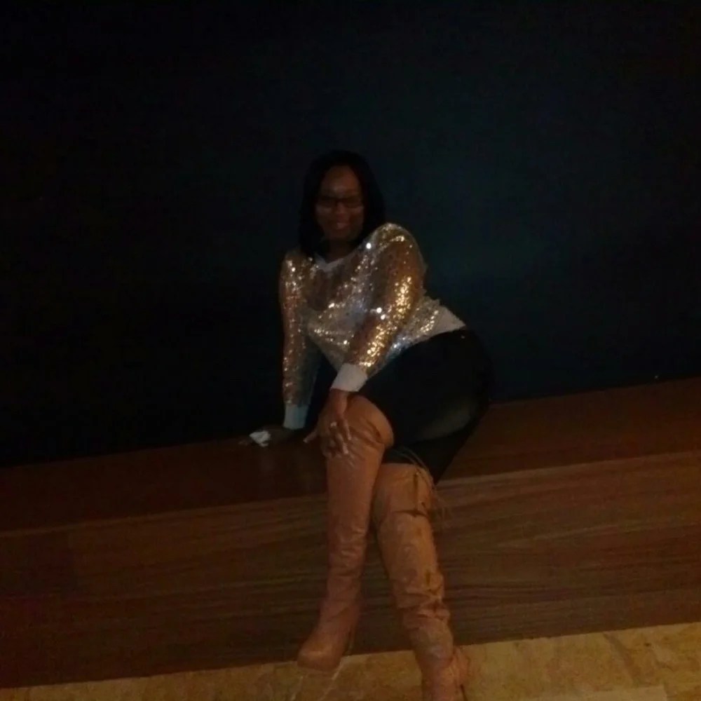 Modeling - Picture 11 of 11